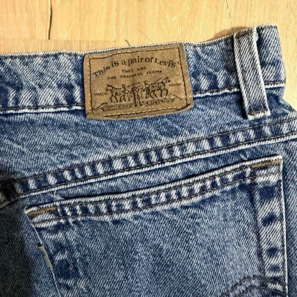 Vintage Levi’s Acid Wash 550 Denim Jeans Retro Fit Oversized Mom Jeans Sz 14 90s